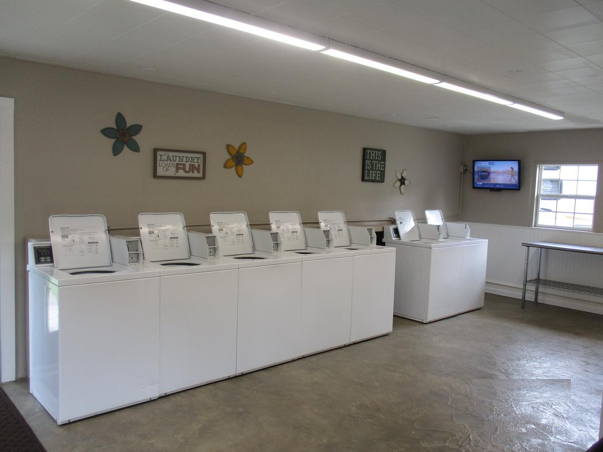 Travelers World Rv Resort San Antonio Extérieur photo