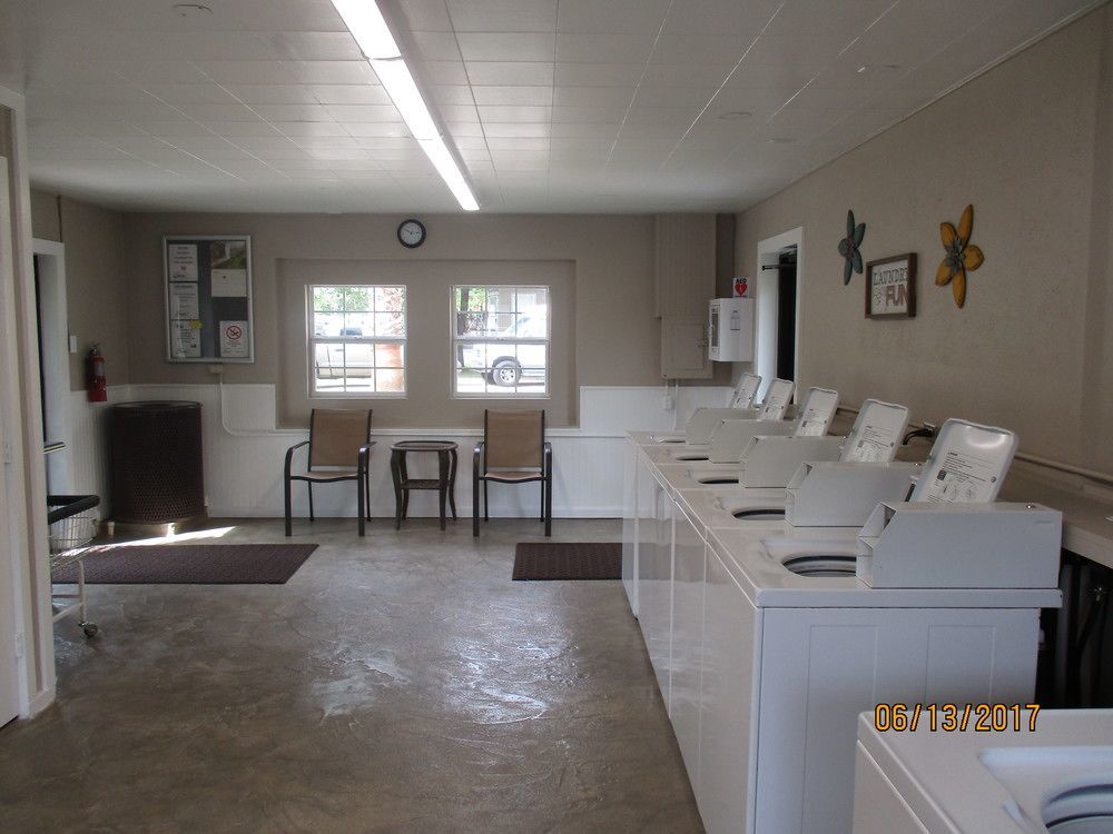 Travelers World Rv Resort San Antonio Extérieur photo